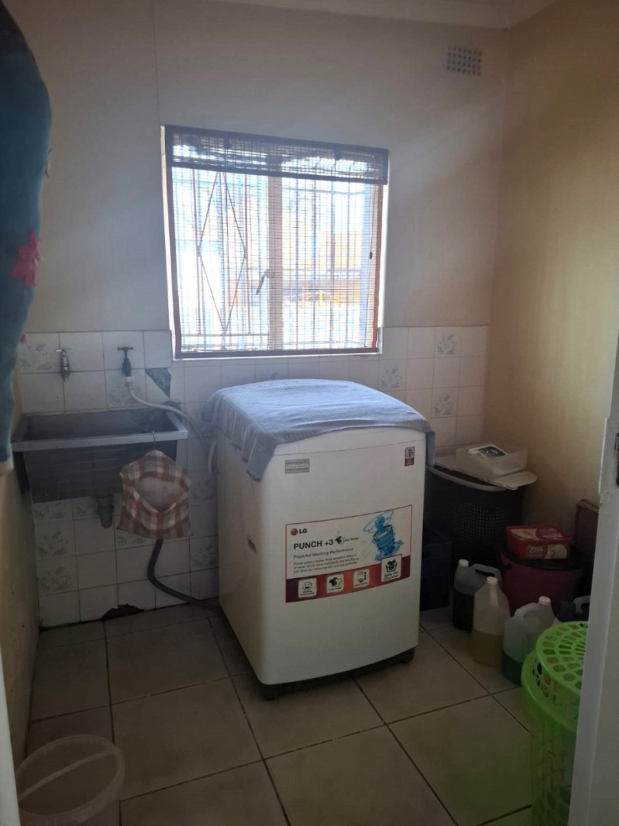 3 Bedroom Property for Sale in Parow Valley Western Cape